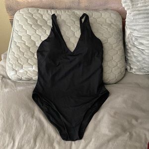 Everlane Black Women's One Piece Swimsuit